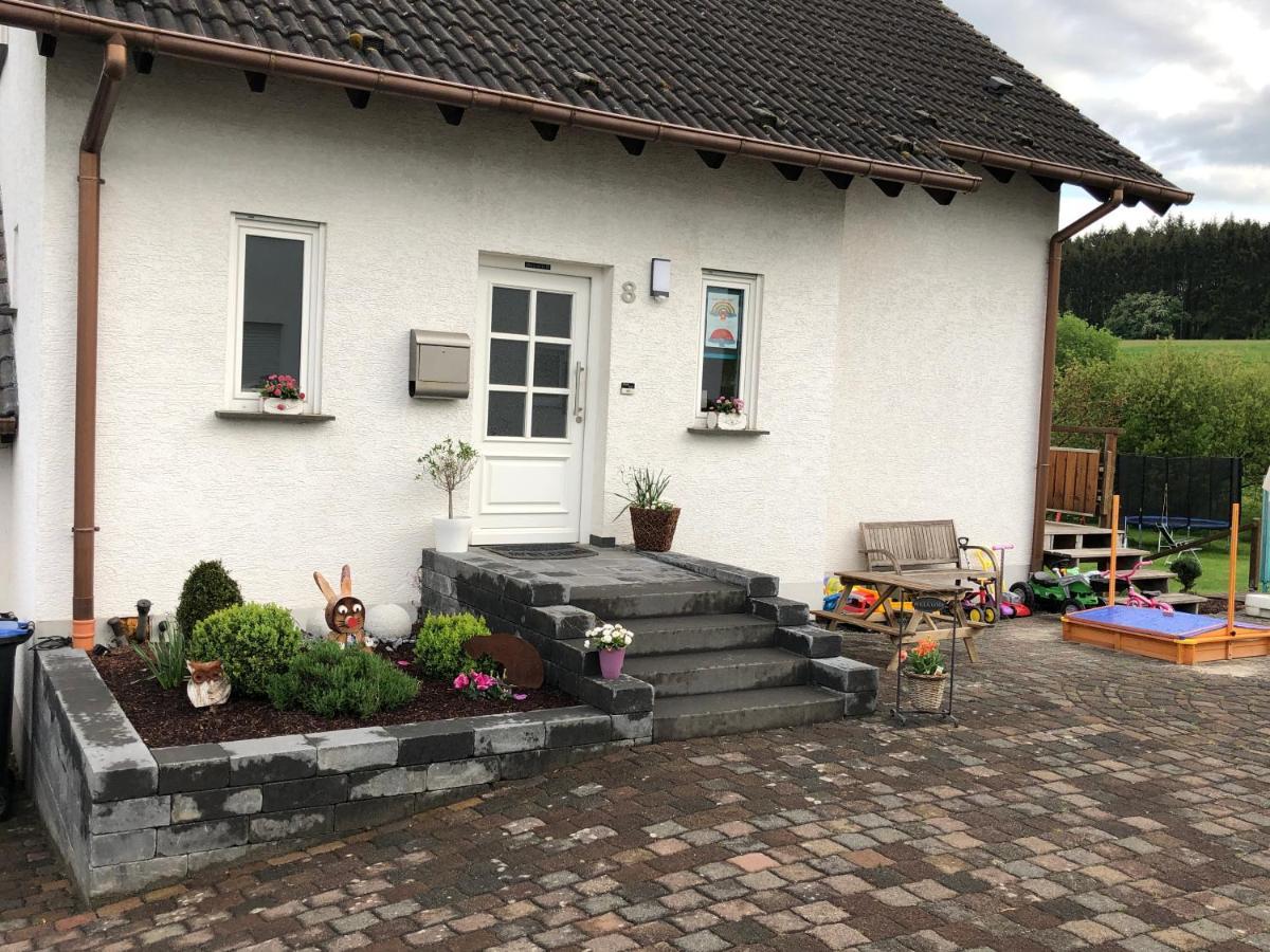 Ferienwohnung Goebel Kelberg Exterior foto